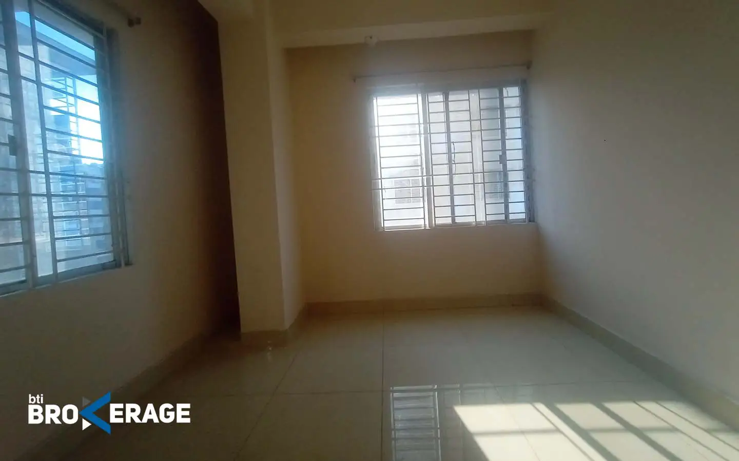 Ready flat for sale in Bashabo